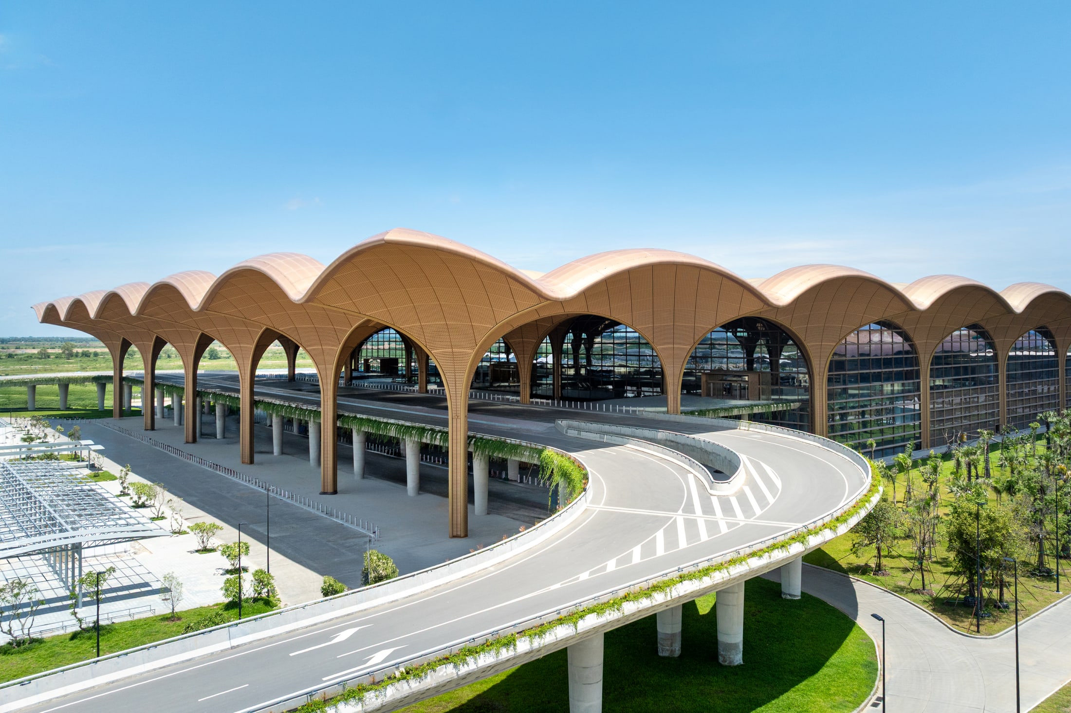 Techo International Airport (KTI)