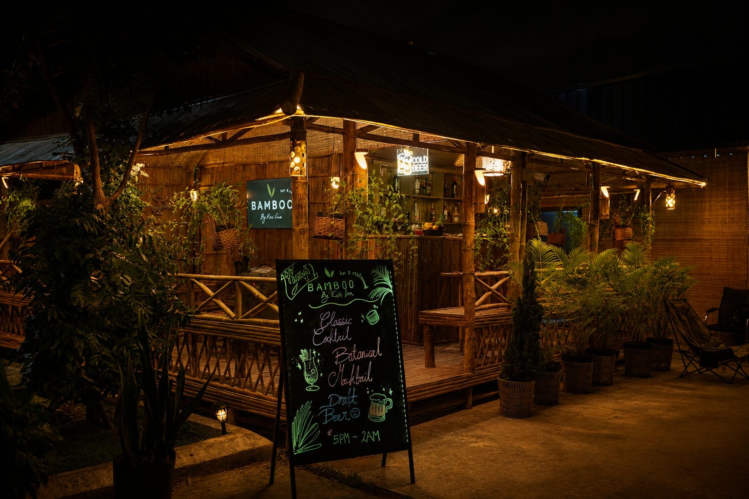 Bamboo Bar at night